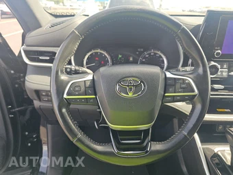 2024 Toyota Highlander XSE - miniatura 10