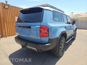 2024 Toyota Land Cruiser - miniatura 3