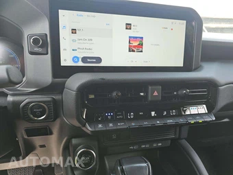 2024 Toyota Land Cruiser - miniatura 10