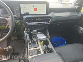 2024 Toyota Land Cruiser - miniatura 10