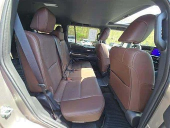 2024 Toyota Land Cruiser - miniatura 16