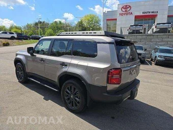 2024 Toyota Land Cruiser - miniatura 2