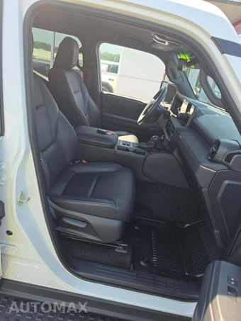 2024 Toyota Land Cruiser - miniatura 15