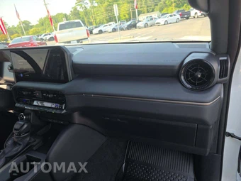 2024 Toyota Land Cruiser - miniatura 16