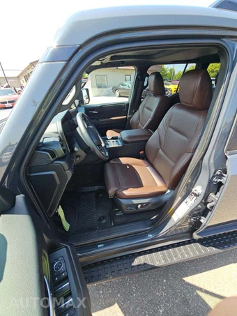 2024 Toyota Land Cruiser - miniatura 8