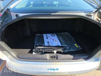 2024 Toyota Mirai Limited - miniatura 16