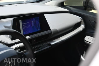 2024 Toyota Prius - miniatura 10