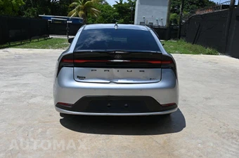 2024 Toyota Prius - miniatura 5