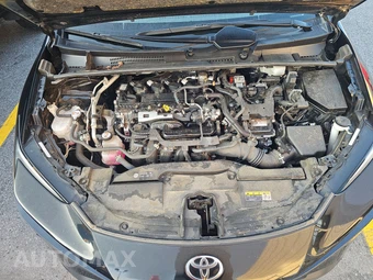 2024 Toyota Prius LE - miniatura 15