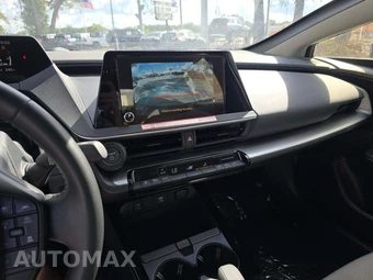 2024 Toyota Prius LE - miniatura 10