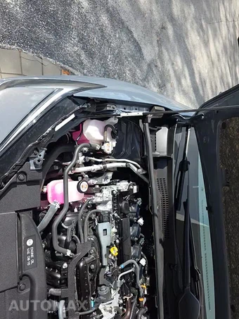 2024 Toyota Prius LE - miniatura 23