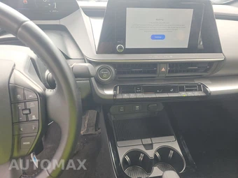 2024 Toyota Prius LE - miniatura 11