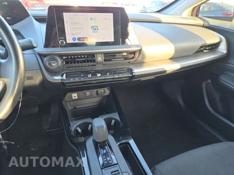 2024 Toyota Prius LE – miniatura 11