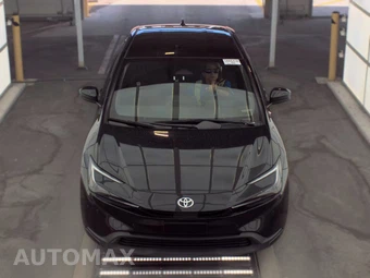 2024 Toyota Prius LE – miniatura 2