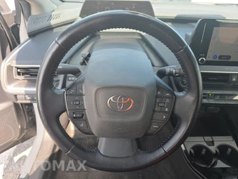 2024 Toyota Prius LE – miniatura 10