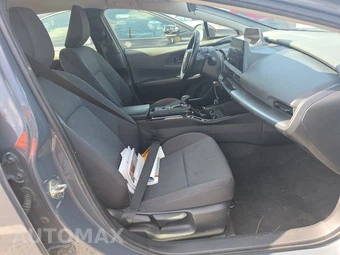 2024 Toyota Prius LE – miniatura 8