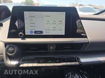 2024 Toyota Prius LE - miniatura 10