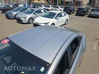 2024 Toyota Prius LE - miniatura 12
