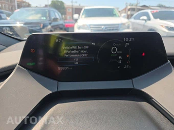 2024 Toyota Prius LE - miniatura 9