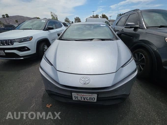 2024 Toyota Prius LE - miniatura 2