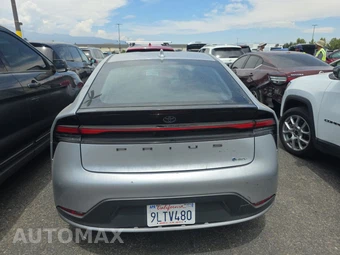 2024 Toyota Prius LE - miniatura 5