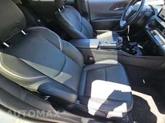 2024 Toyota Prius Limited - miniatura 15