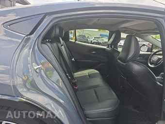 2024 Toyota Prius Limited - miniatura 13