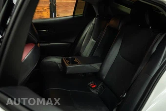 2024 Toyota Prius Prime XSE - miniatura 10