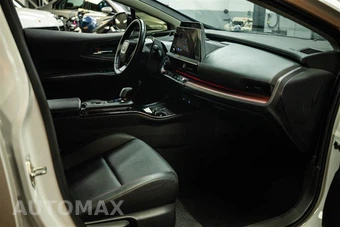 2024 Toyota Prius Prime XSE - miniatura 12