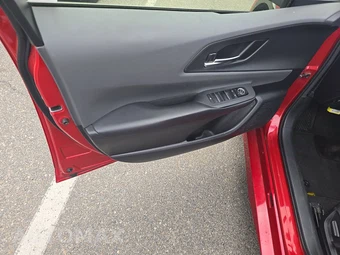 2024 Toyota Prius XLE - miniatura 9