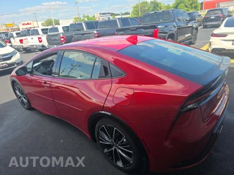 2024 Toyota Prius XLE - miniatura 2