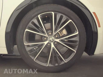 2024 Toyota Prius XLE - miniatura 10