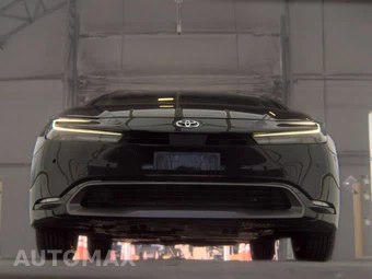 2024 Toyota Prius XLE - miniatura 3