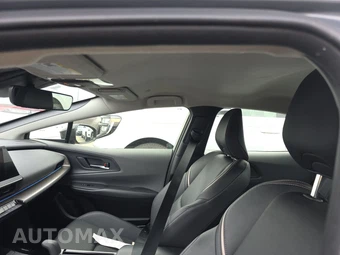 2024 Toyota Prius XLE - miniatura 14