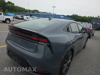 2024 Toyota Prius XLE - miniatura 4