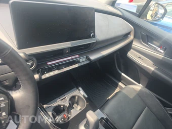 2024 Toyota Prius XLE - miniatura 11