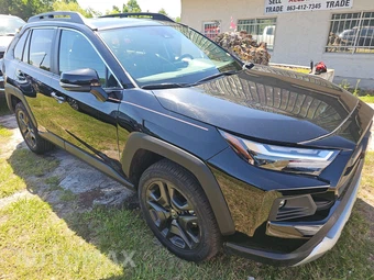 2024 Toyota RAV4 Adventure - miniatura 3