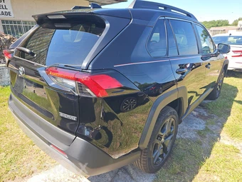 2024 Toyota RAV4 Adventure - miniatura 4