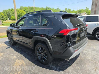 2024 Toyota RAV4 Adventure - miniatura 2