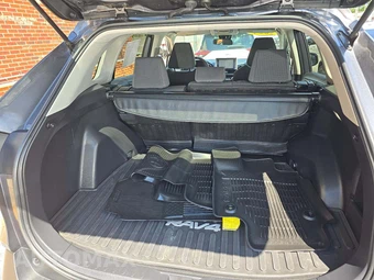2024 Toyota RAV4 Hybrid LE - miniatura 14