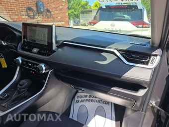 2024 Toyota RAV4 Hybrid LE - miniatura 19