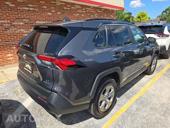 2024 Toyota RAV4 Hybrid LE - miniatura 3