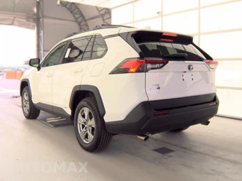 2024 Toyota RAV4 Hybrid LE - miniatura 6