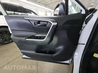 2024 Toyota RAV4 Hybrid LE - miniatura 9