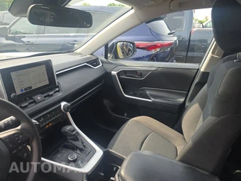 2024 Toyota RAV4 Hybrid LE – miniatura 11