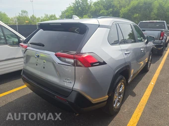 2024 Toyota RAV4 Hybrid LE – miniatura 4