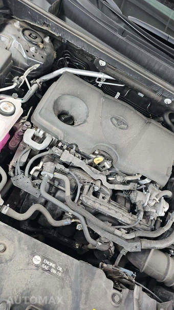 2024 Toyota RAV4 Hybrid LE - miniatura 24