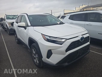 2024 Toyota RAV4 Hybrid LE – miniatura 3