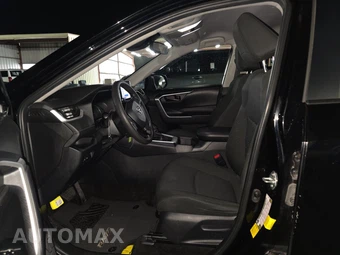 2024 Toyota RAV4 Hybrid LE - miniatura 13