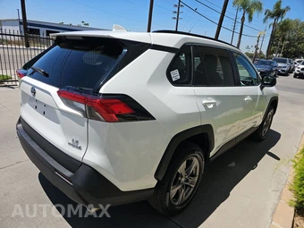 2024 Toyota RAV4 Hybrid LE - miniatura 4